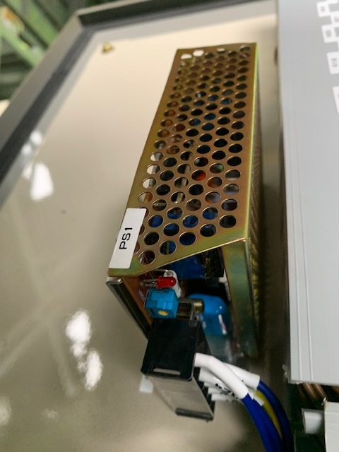 IDEC PS3N形スイッチングパワーサプライ PS3N-D24A2