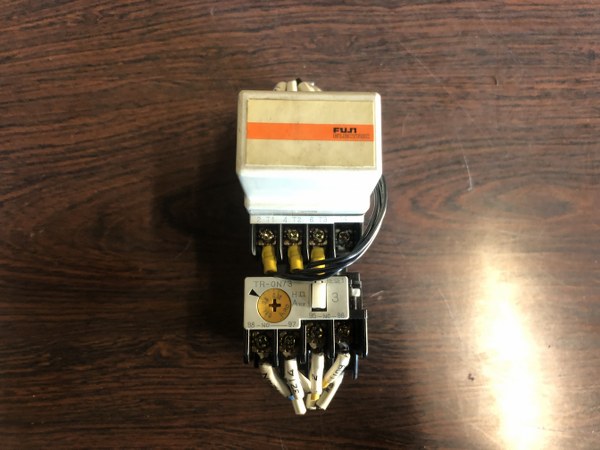 富士電機/FUJI ELECTRIC 標準形電磁接触器 不明