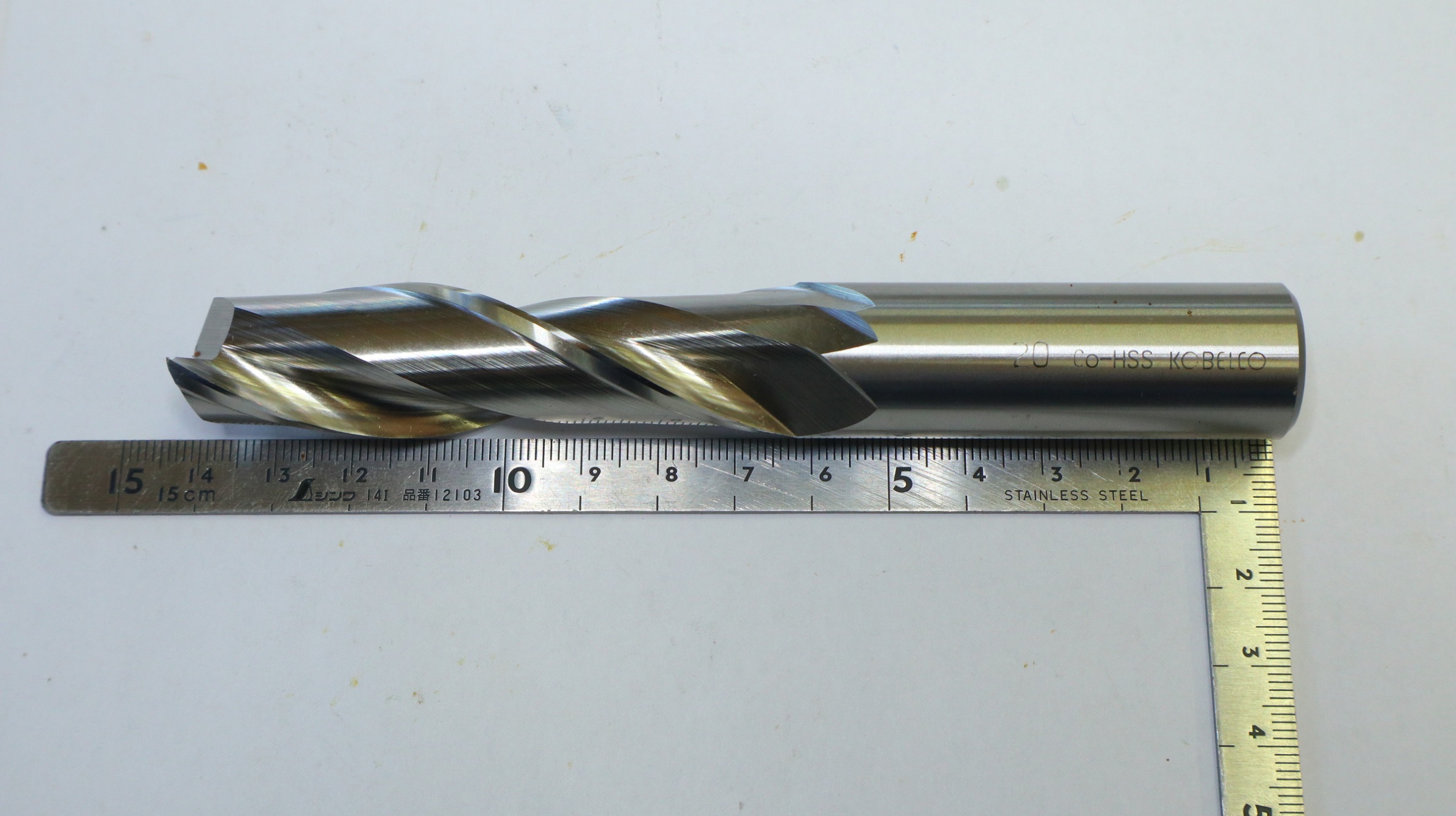 KOBELCO 2枚刃　エンドミル KOBELCO 2枚刃エンドミル　2LS　2枚刃ロング 刃径20mm　未使用 刃径20mm　刃長80mm　シャンク径20mm　全長140mm