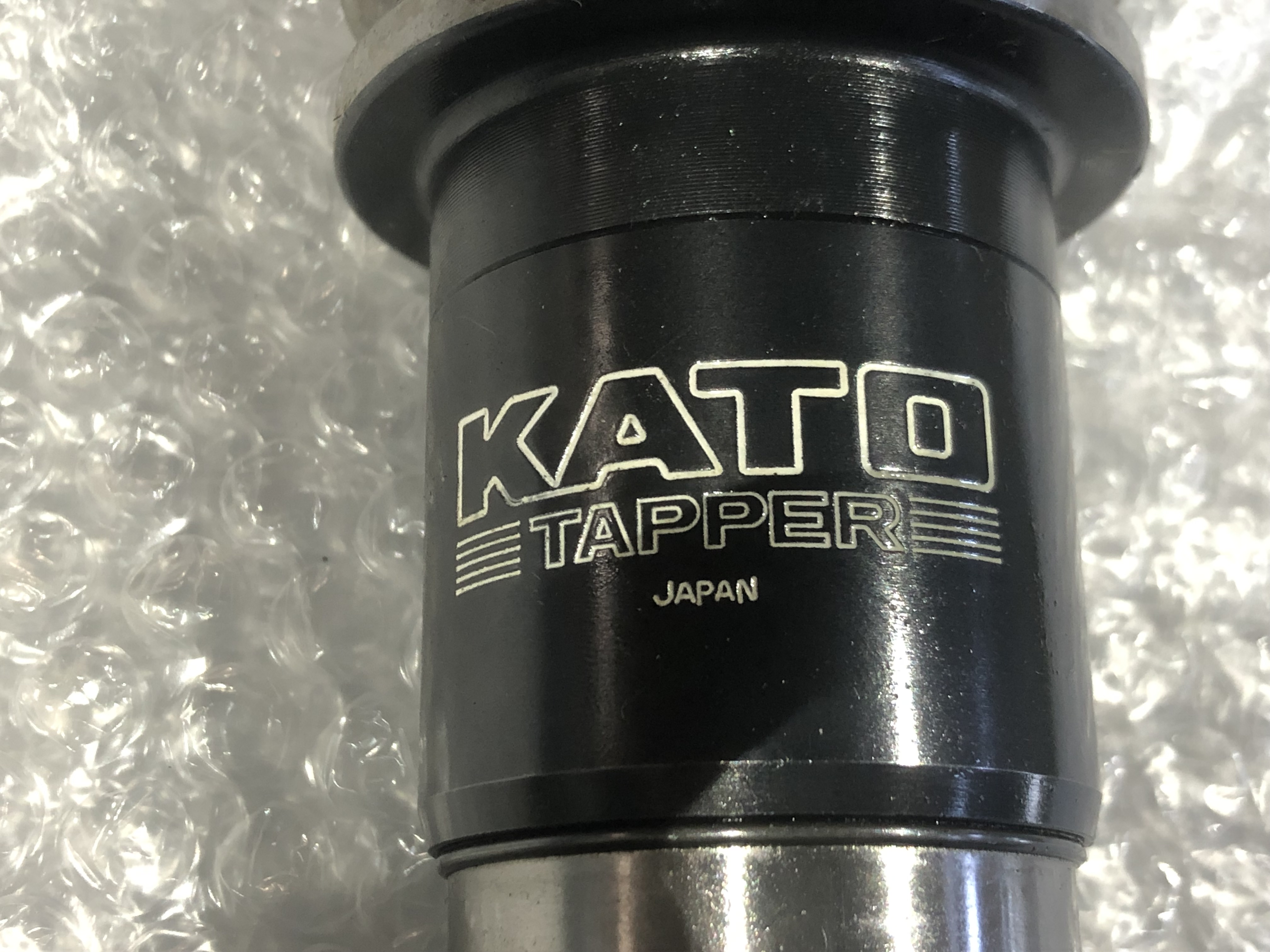 KATO/カトウ工機 コレットホルダ BT40-SA412-IIIB