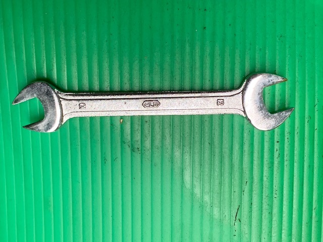 両口スパナ　新古品 10-12mm