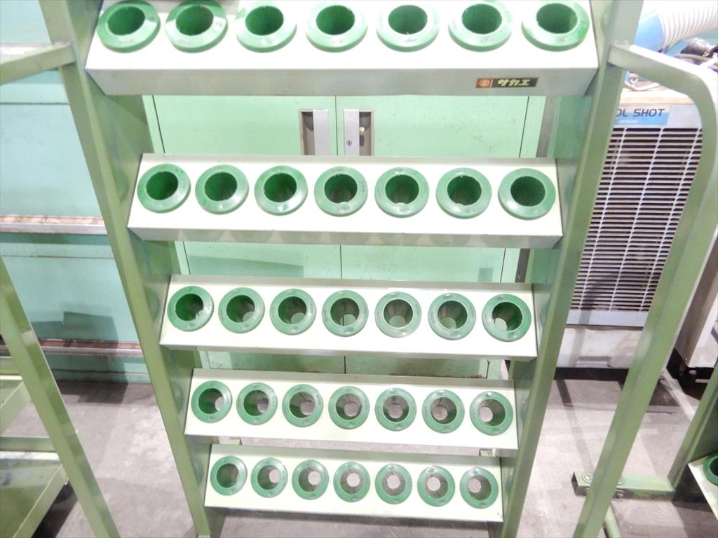 サカエ ツールラック NT40　35本