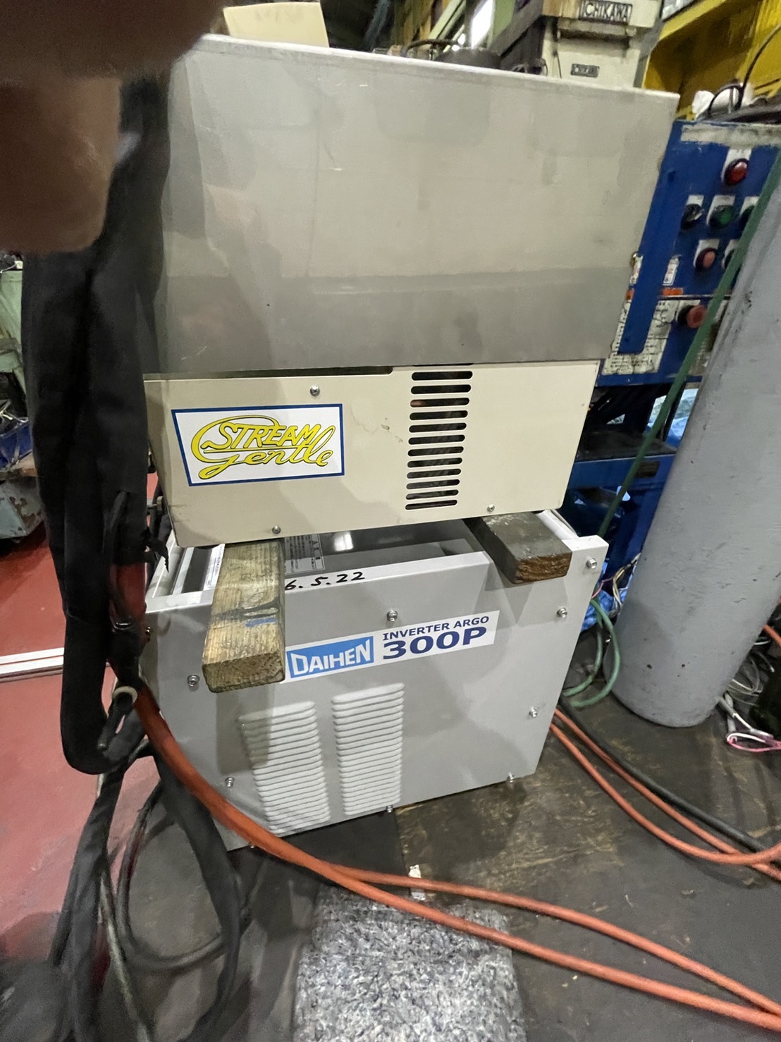 ダイヘン TIG溶接機(アルゴン) VRTP-300(s-6)