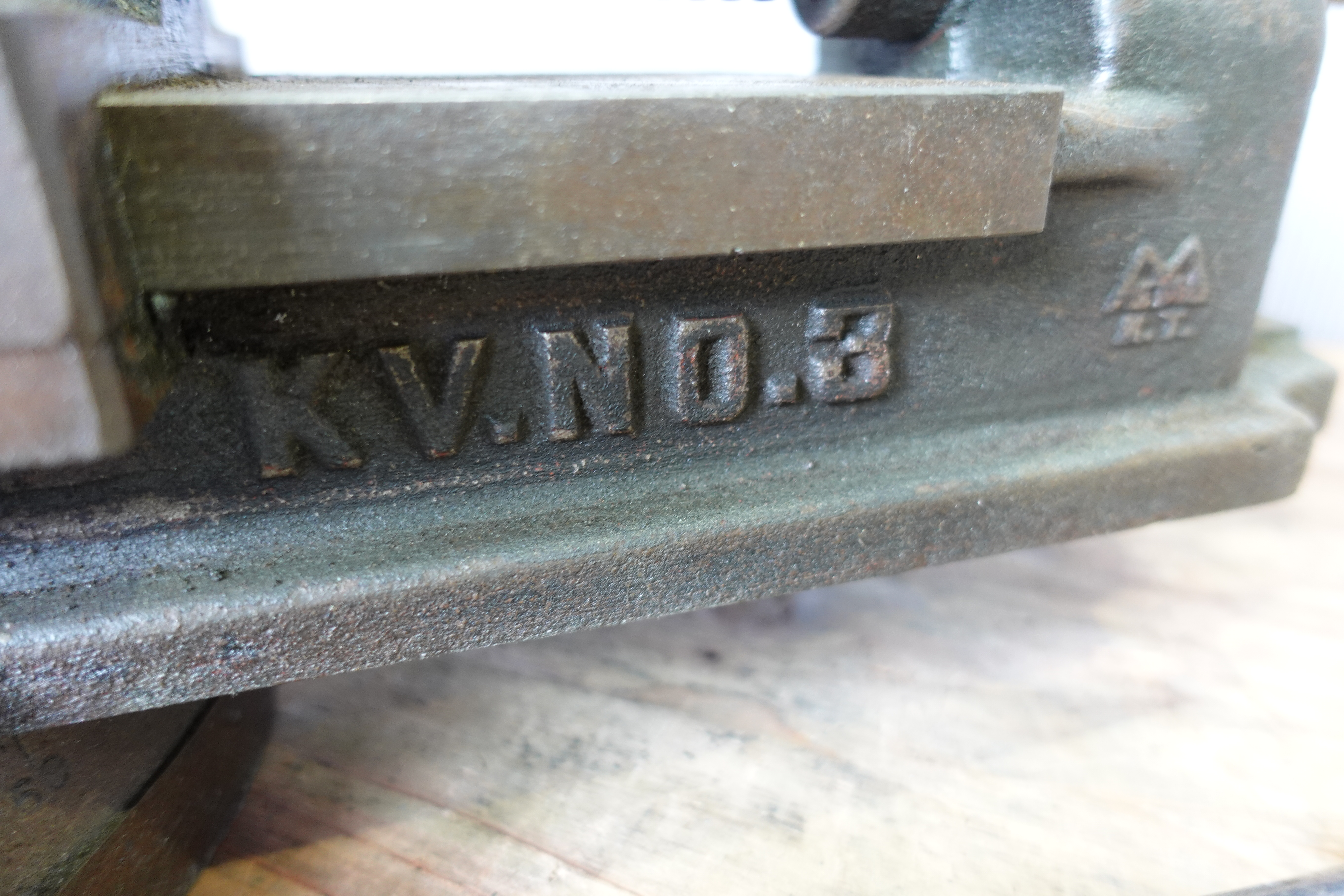NEWS マシンバイス KV．NO．3