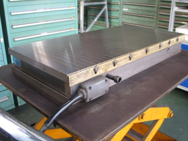 フジ磁工 電磁チャック FA300X600