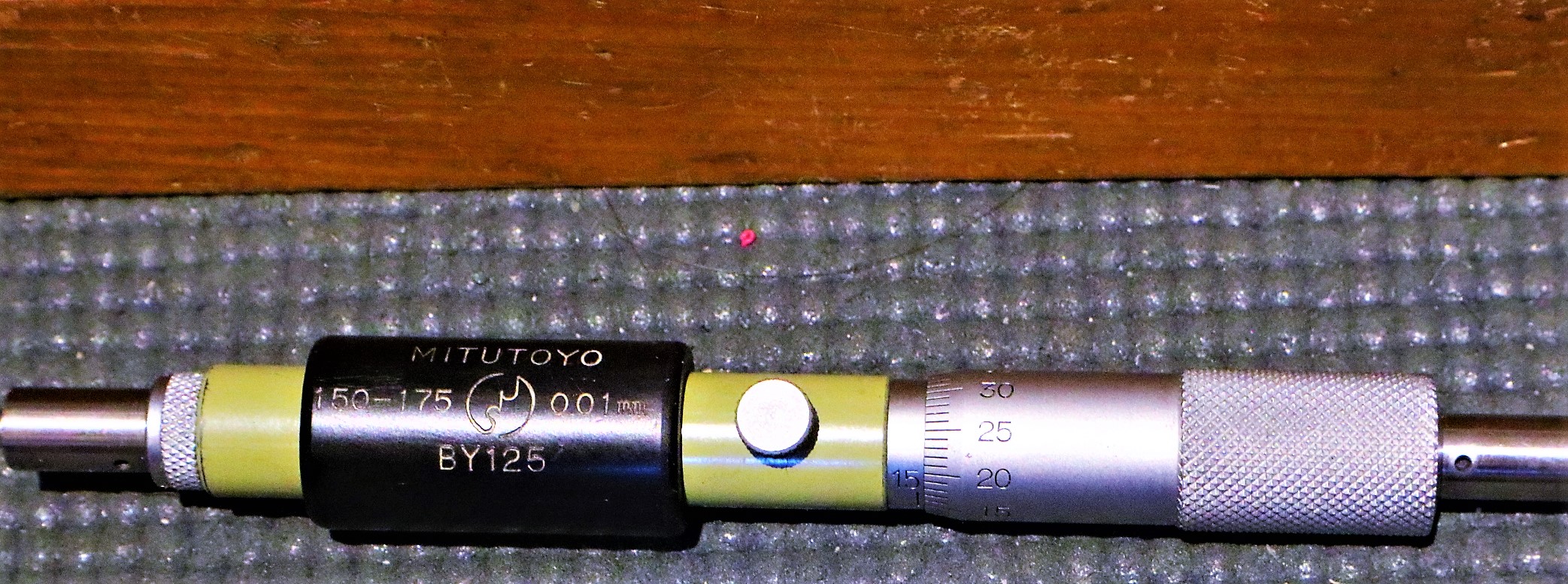 ミツトヨ 棒形マイクロメータ 150-175mm　0.01mm