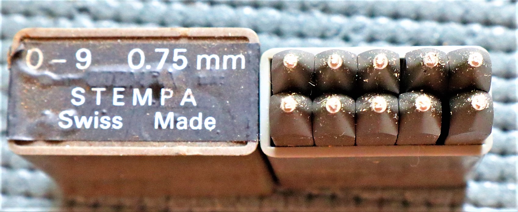 STEMPA 刻印 0-9　0.75mm