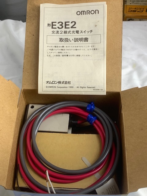 オムロン/OMRON 交流2線式光電スイッチ E3E2-3Y2