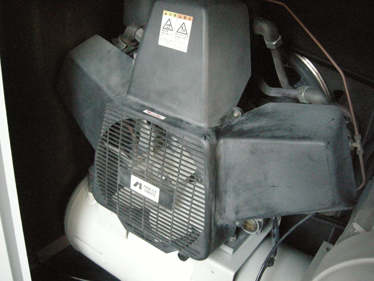 アネスト岩田 11kWエアーコンプレッサー CLP110C-8.5D