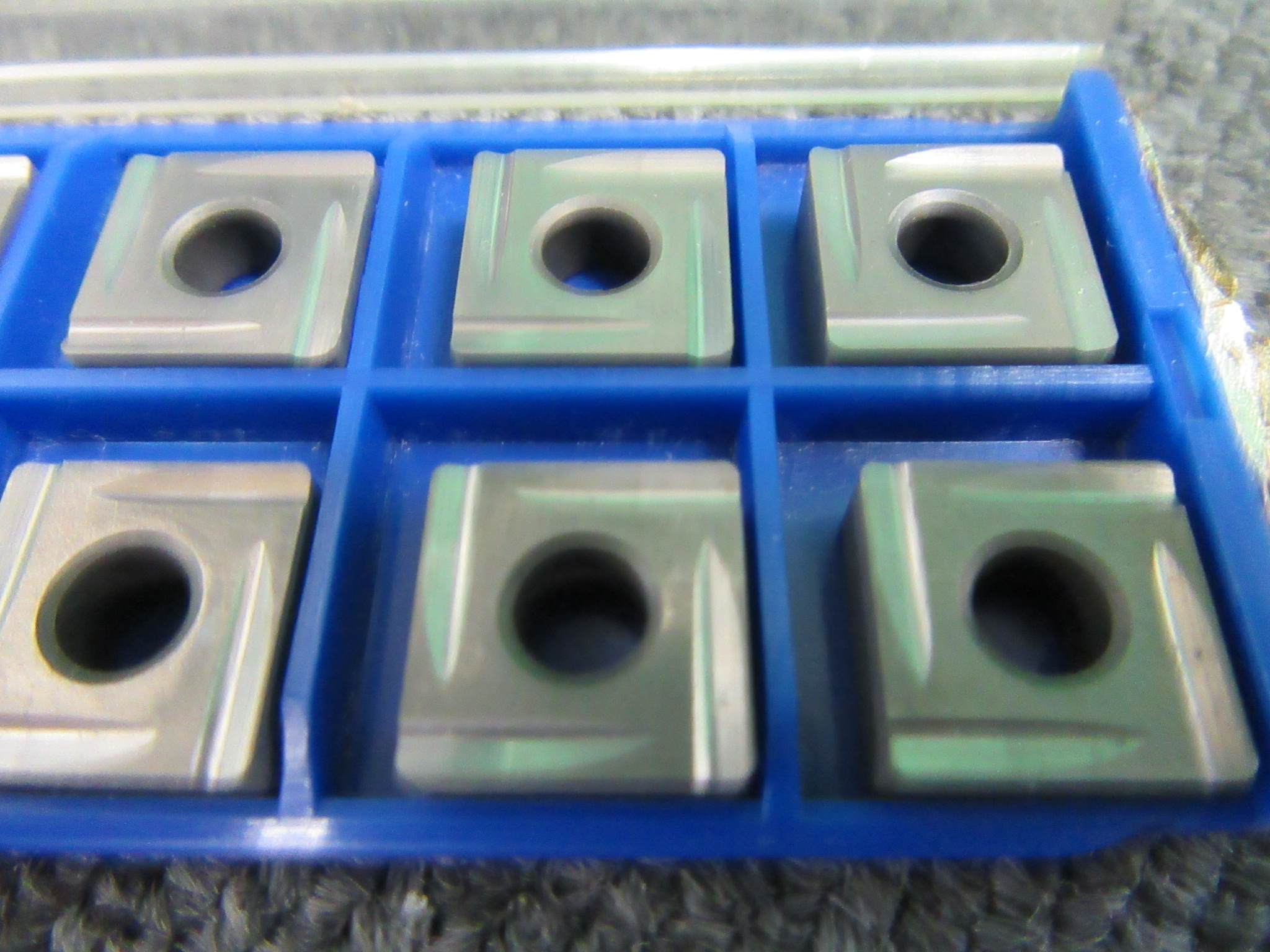 Sumitomo チップ ST10P