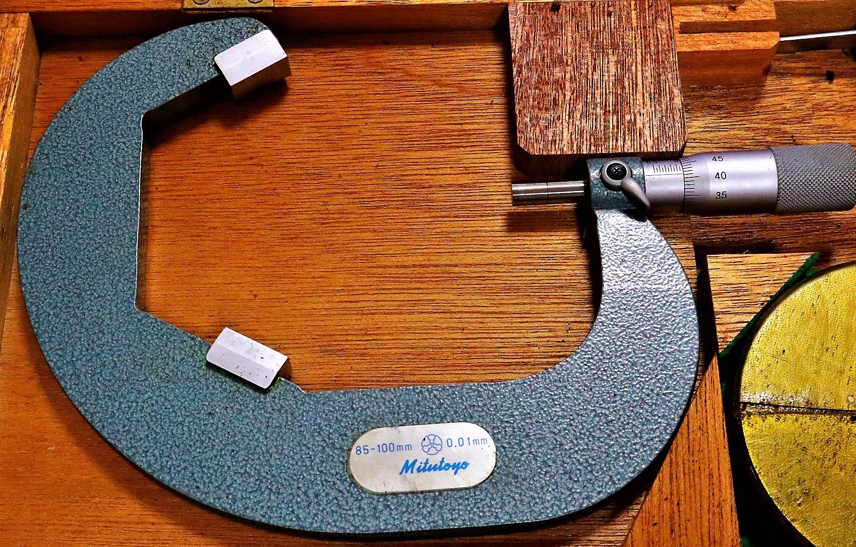 MITUTOYO｜ミツトヨ V溝マイクロメーター 85-100mm　0.01mm　未使用