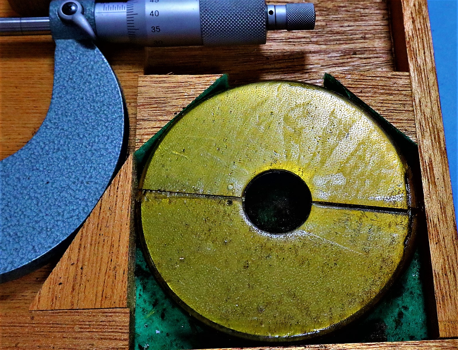 MITUTOYO｜ミツトヨ V溝マイクロメーター 85-100mm　0.01mm　未使用