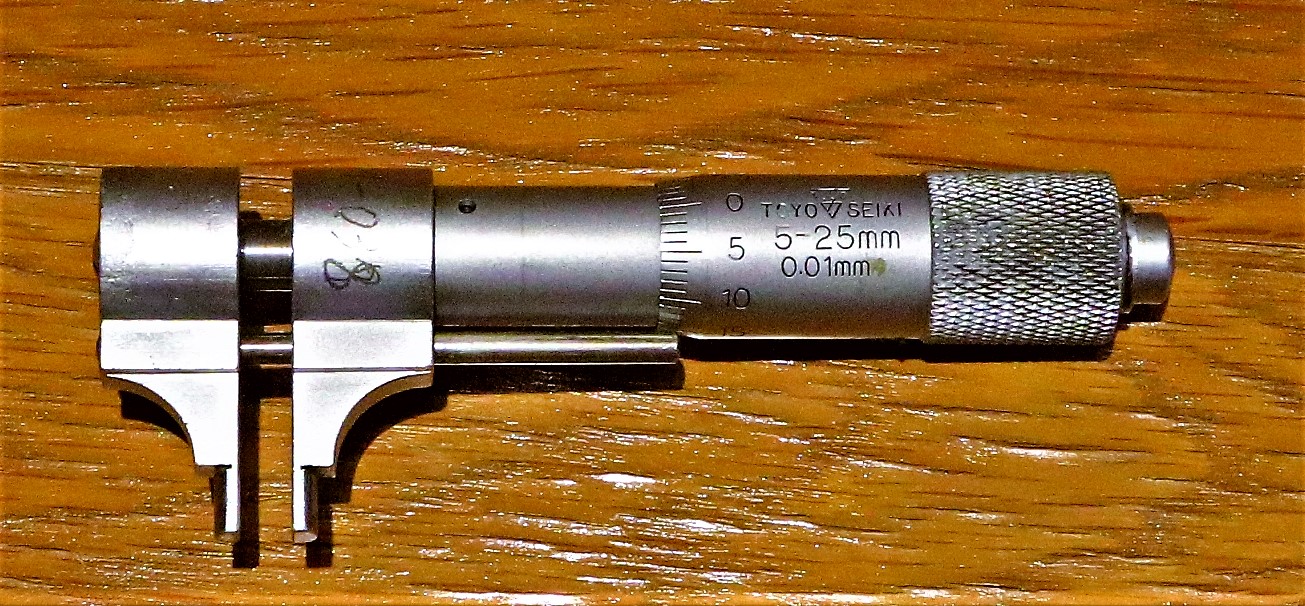 ミツトヨ マイクロメーター 5-25mm　0.01mm