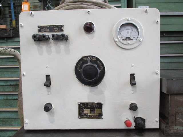 フジ磁工 電磁チャック（フライス用） SFA240X650