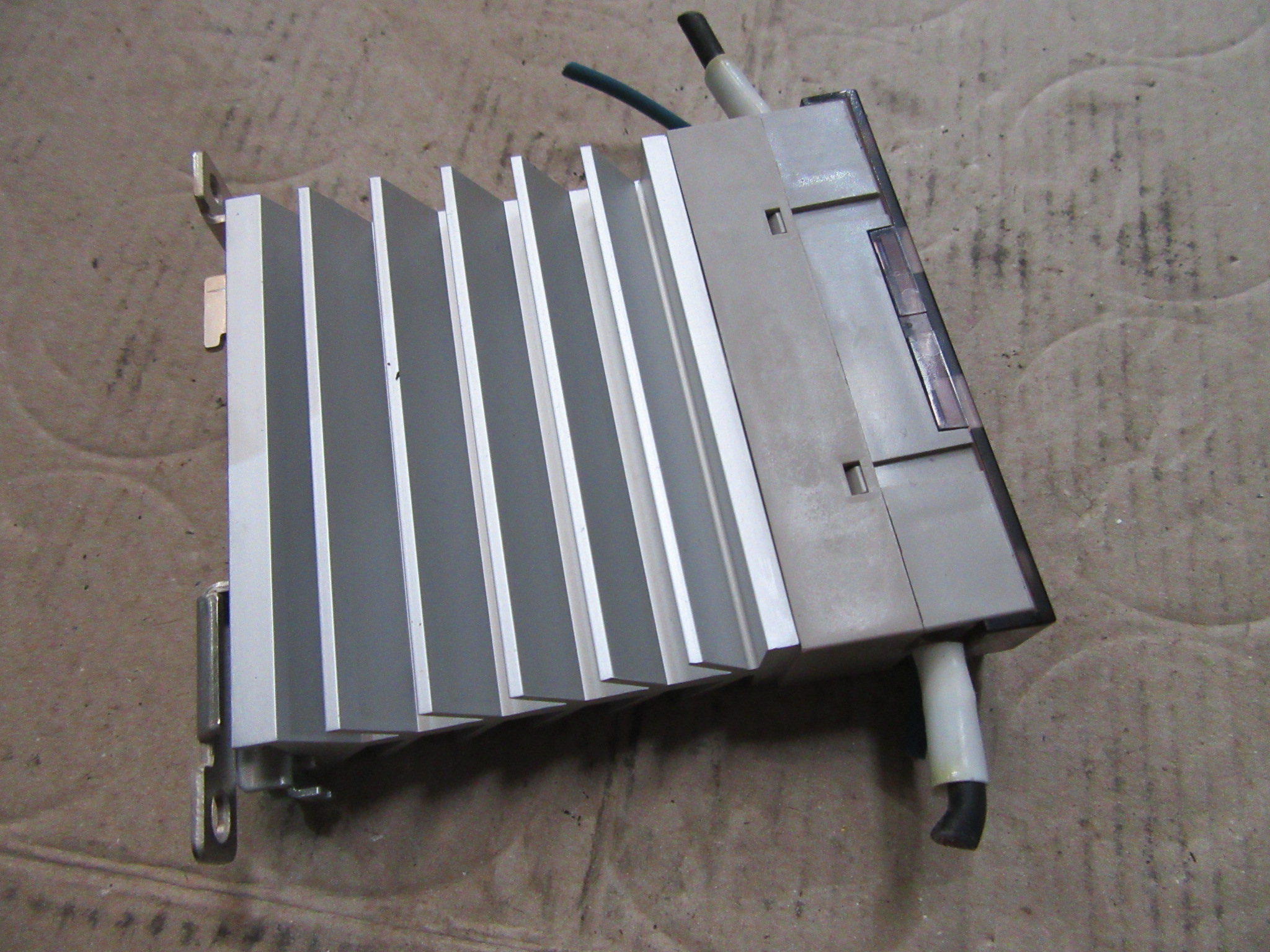 オムロン/OMRON ヒータ用ソリッドステート・リレー G3PE-225B
