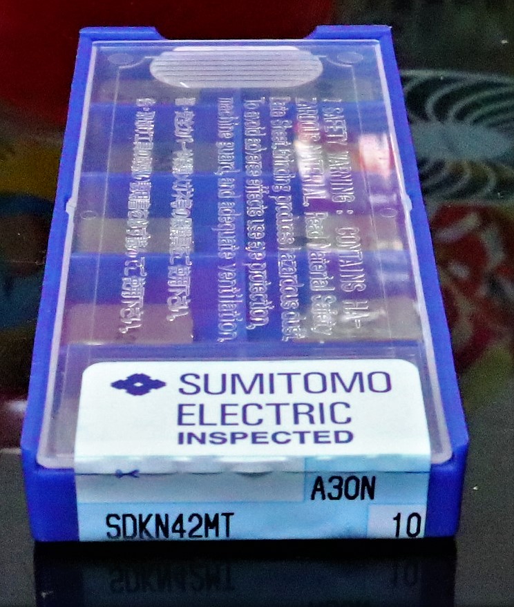 住友電工 フライス切削用インサート SDKN42MT A30N　未使用