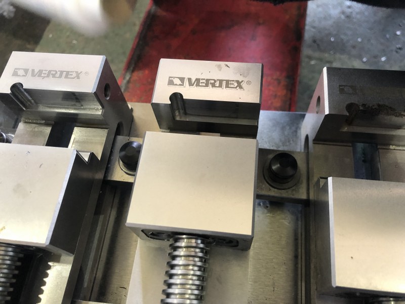 VERTEX 精密4連バイス 45mm