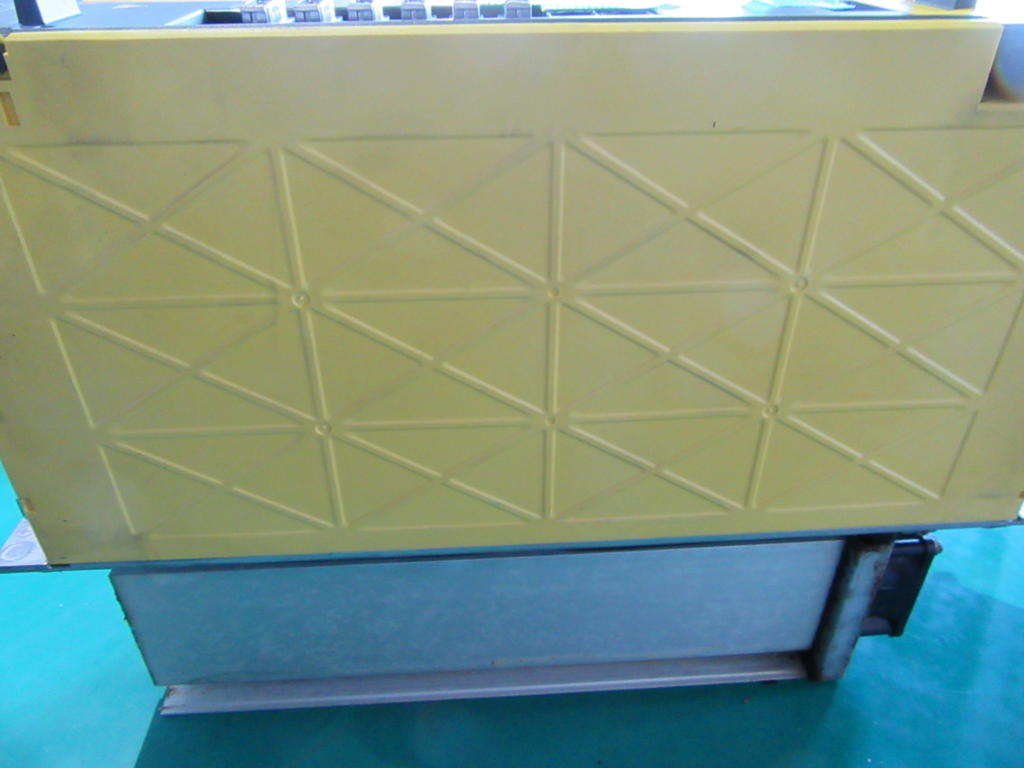 FANUC/ファナック サーボドライブ A06B-6111-H015#H550