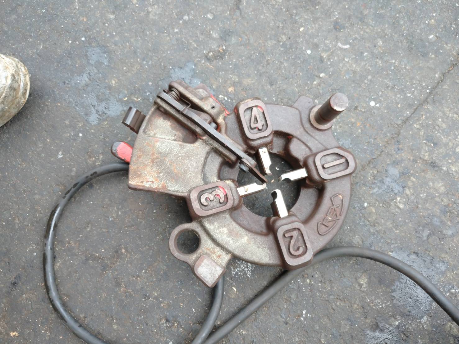 レッキス パイプねじ切り機 N40AIII