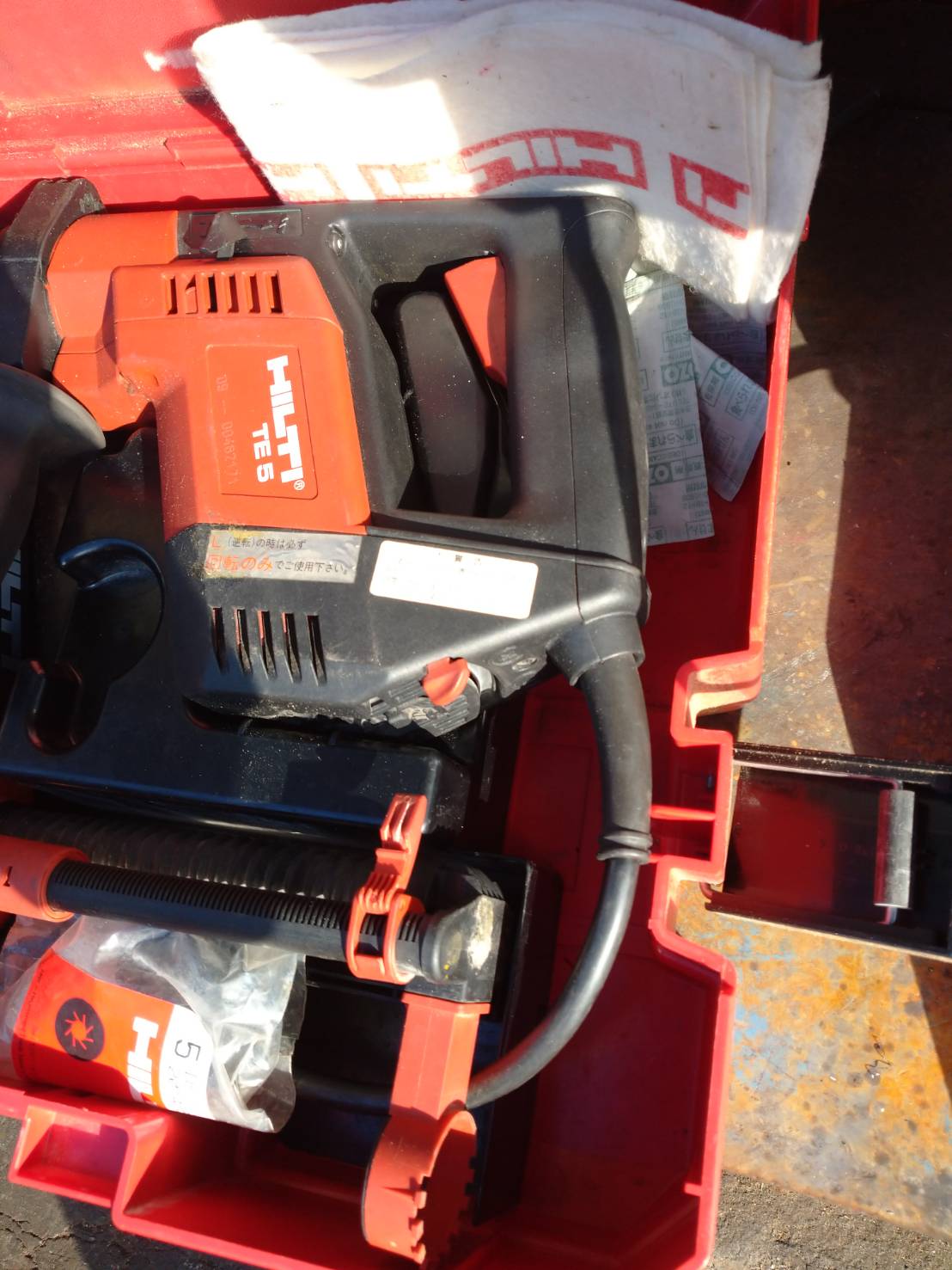 HILTI ハンマードリル TE5-DRS