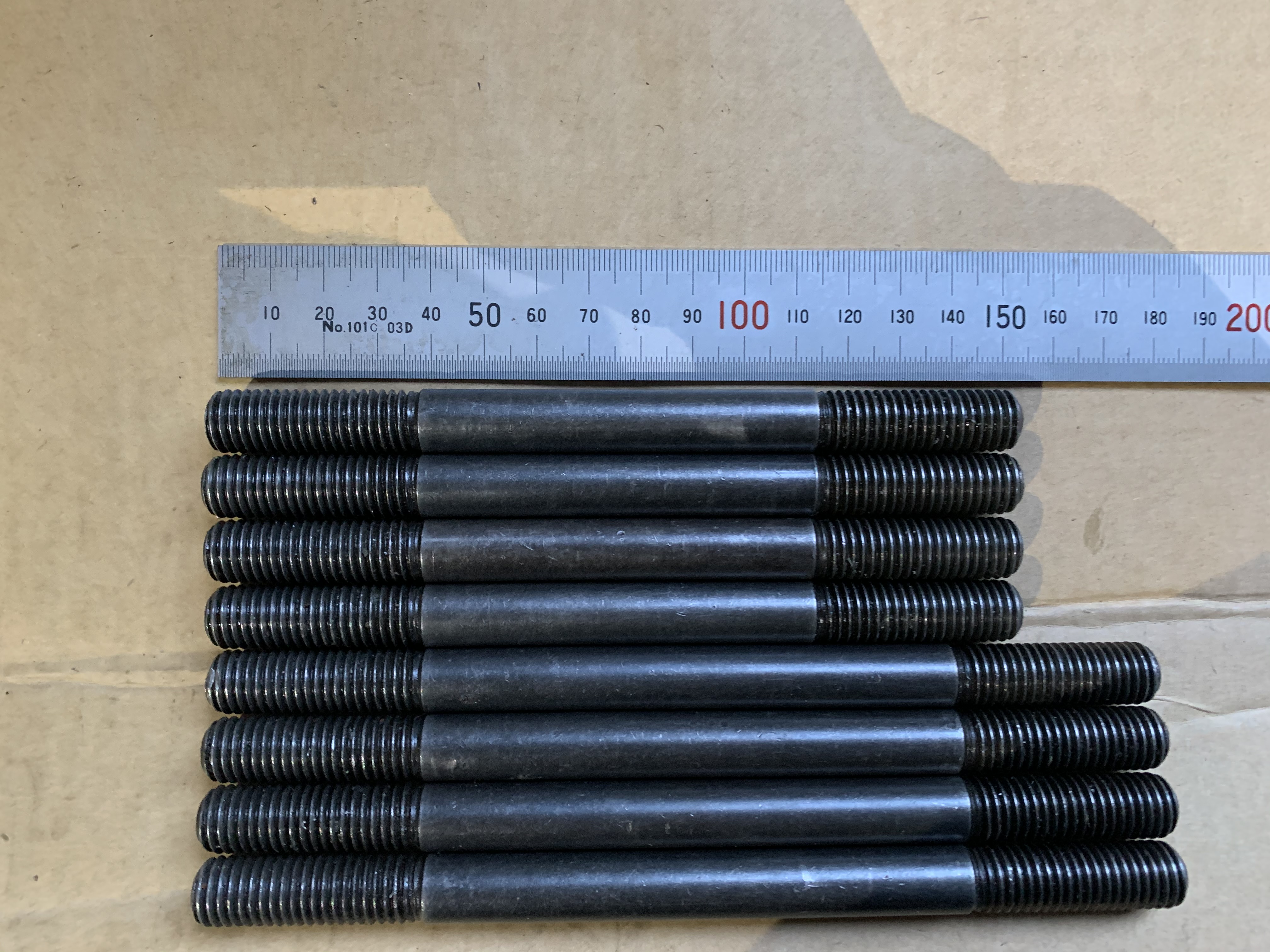 不明 スタッドボルトセット 8本　長さ175mm/150mm　 ねじ径12mm