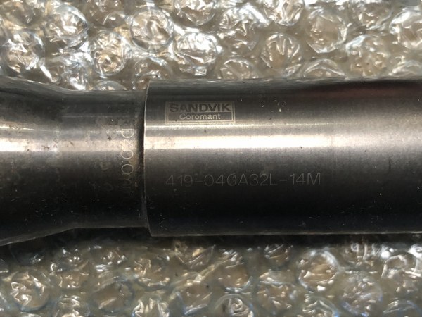 サンドビック/Sandvik 正面フライスカッター コロミル419　419-040A32L-14M