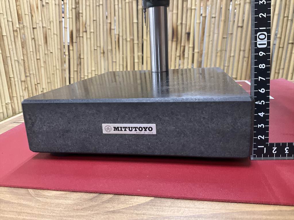 ミツトヨ コンパレータスタンド 215-152　石定盤測定台200×250mm