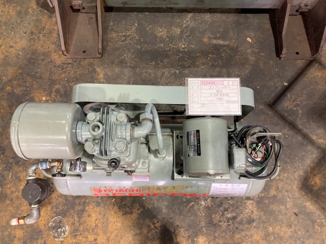 日立 0.75kWエアーコンプレッサー 0.75P-9.5V6