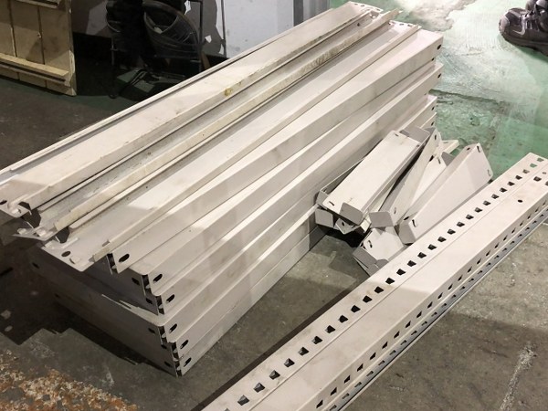 不明 スチール棚 300x903x1200（mm）