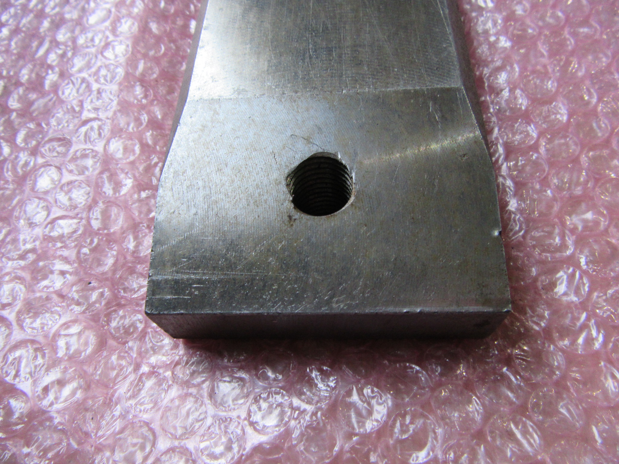 不明 プレーンクランプ W75xD355xH24mm