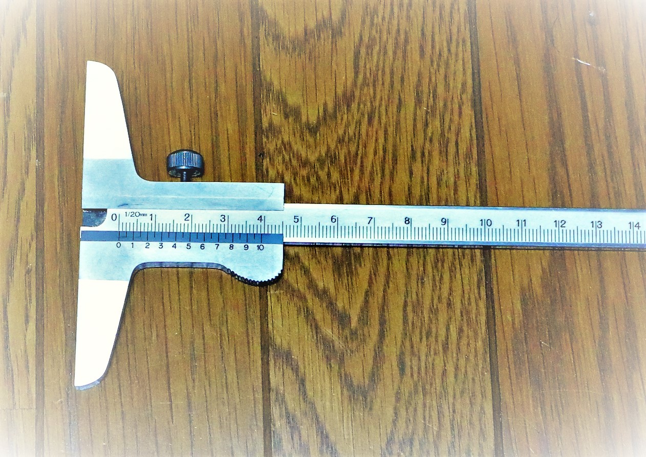 松井精密工業 ダイヤルノギス 200mm　0.05mm