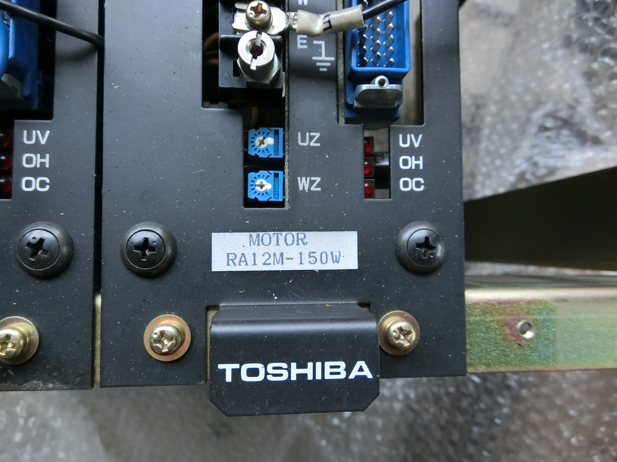 ブラザー サーボアンプ他基盤 TC215の基盤