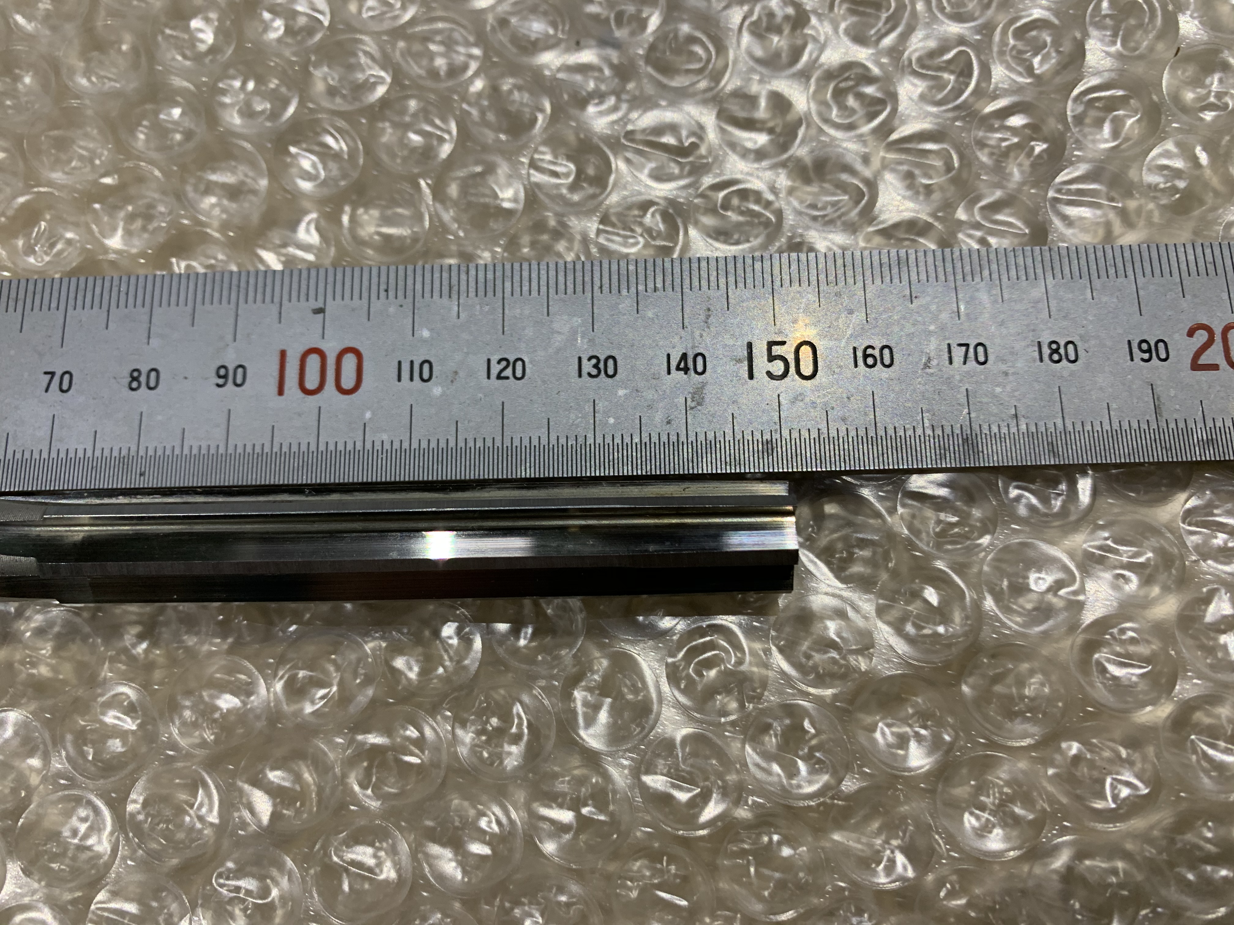 不明 マシンリーマ 12m/m MT1-SKH9 と  12 HSS(01-385) 2個