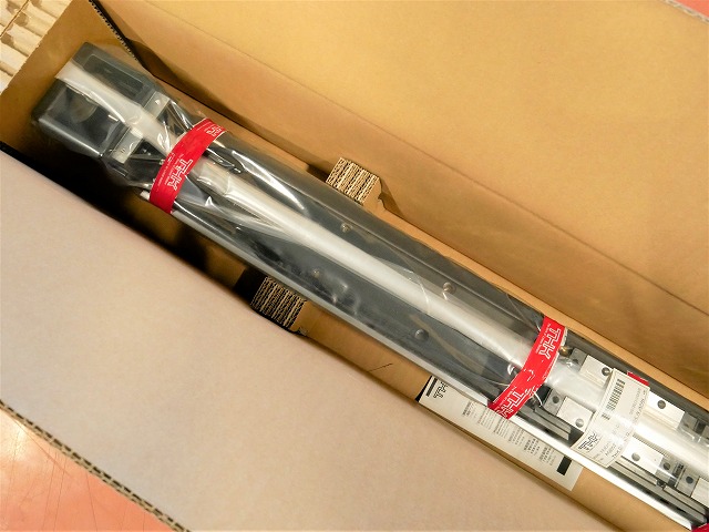 THK LMガイド KR45H10B-0690-0-01A0