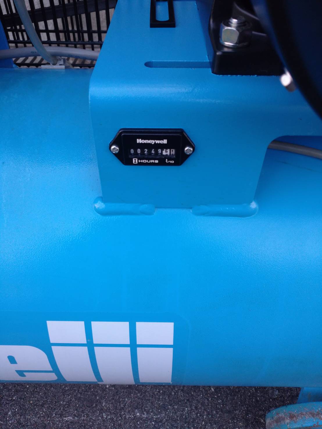 明治機械製作所 3.7kwエアーコンプレッサー GK-37A6P