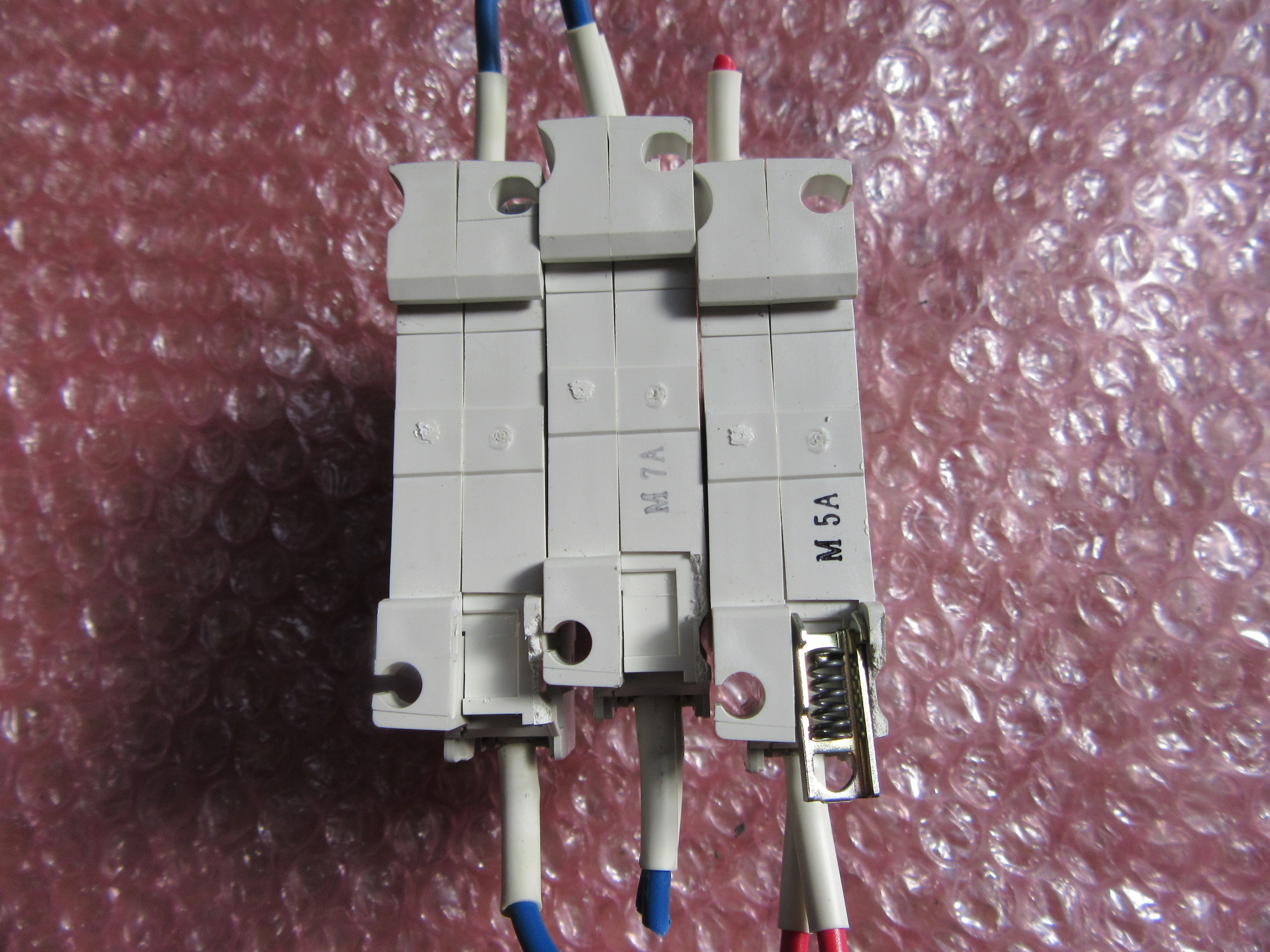 三菱/MITSUBISHI サーキットプロテクタ3個 CP30-BA(3A,5A,7A)