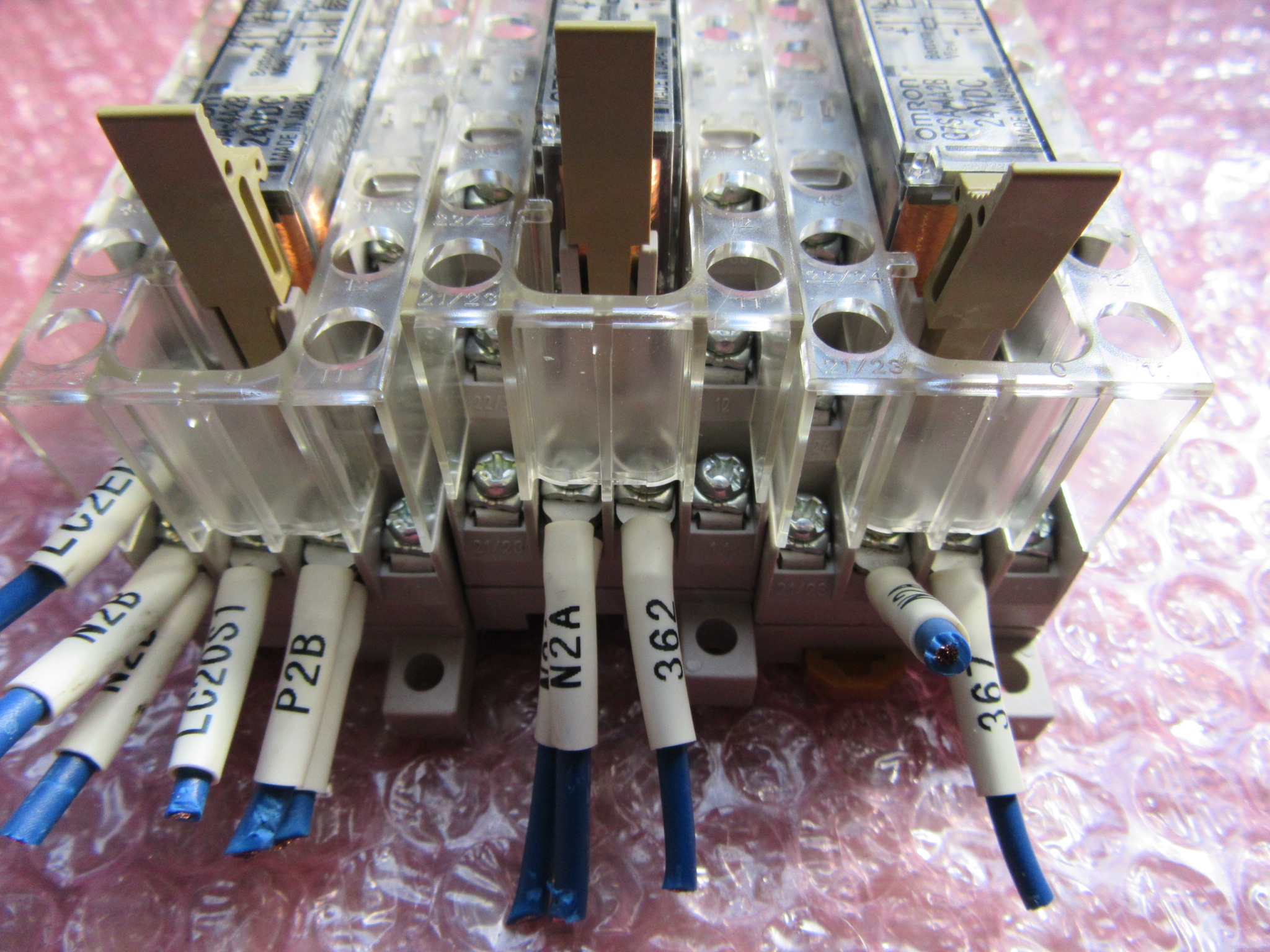 オムロン/OMRON セーフティリレーソケット　3セット P7SA-14F-NDリレーシリース：G7SA-4A2B