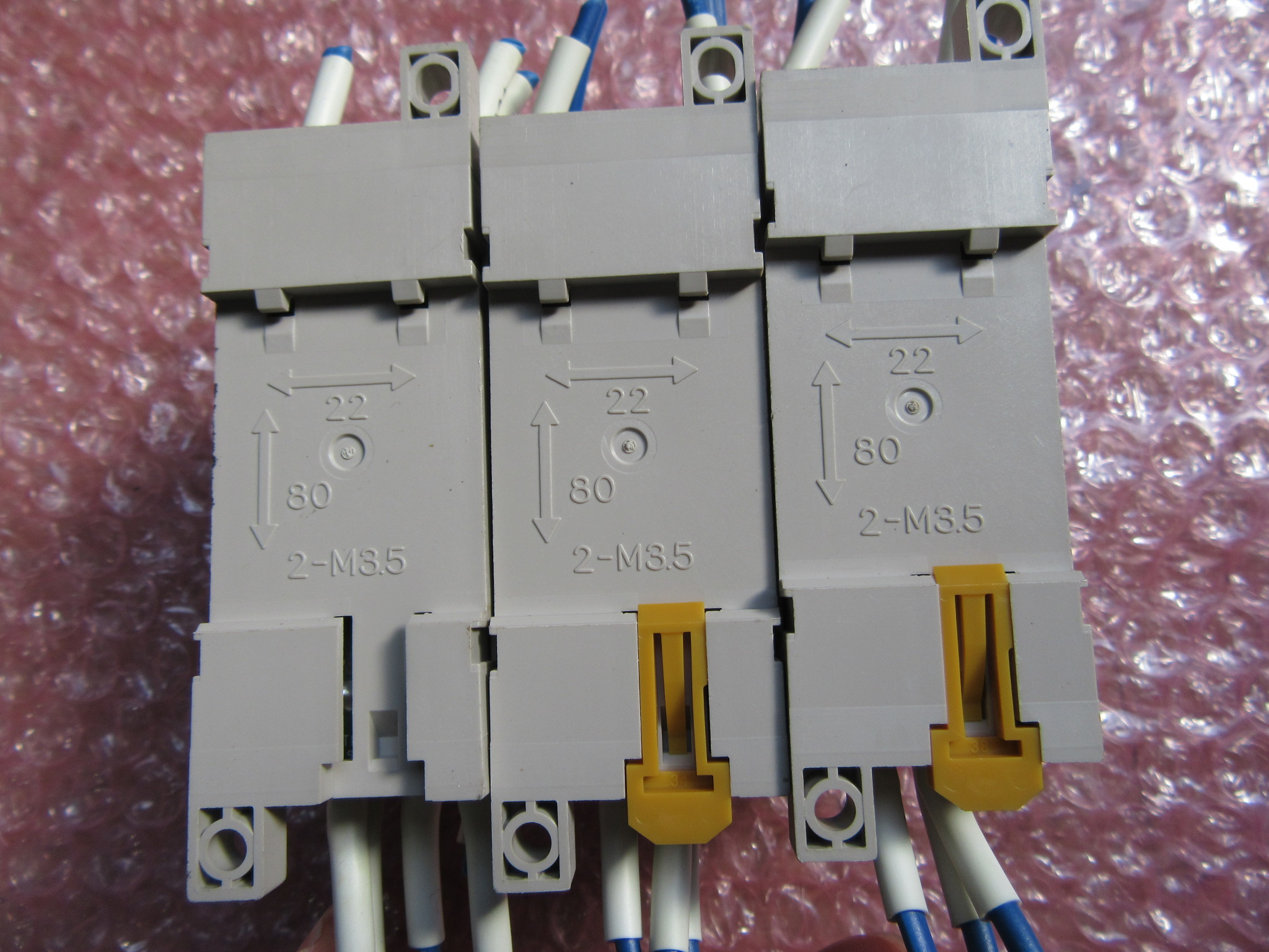 オムロン/OMRON セーフティリレーソケット　3セット P7SA-14F-NDリレーシリース：G7SA-4A2B(24VDC)