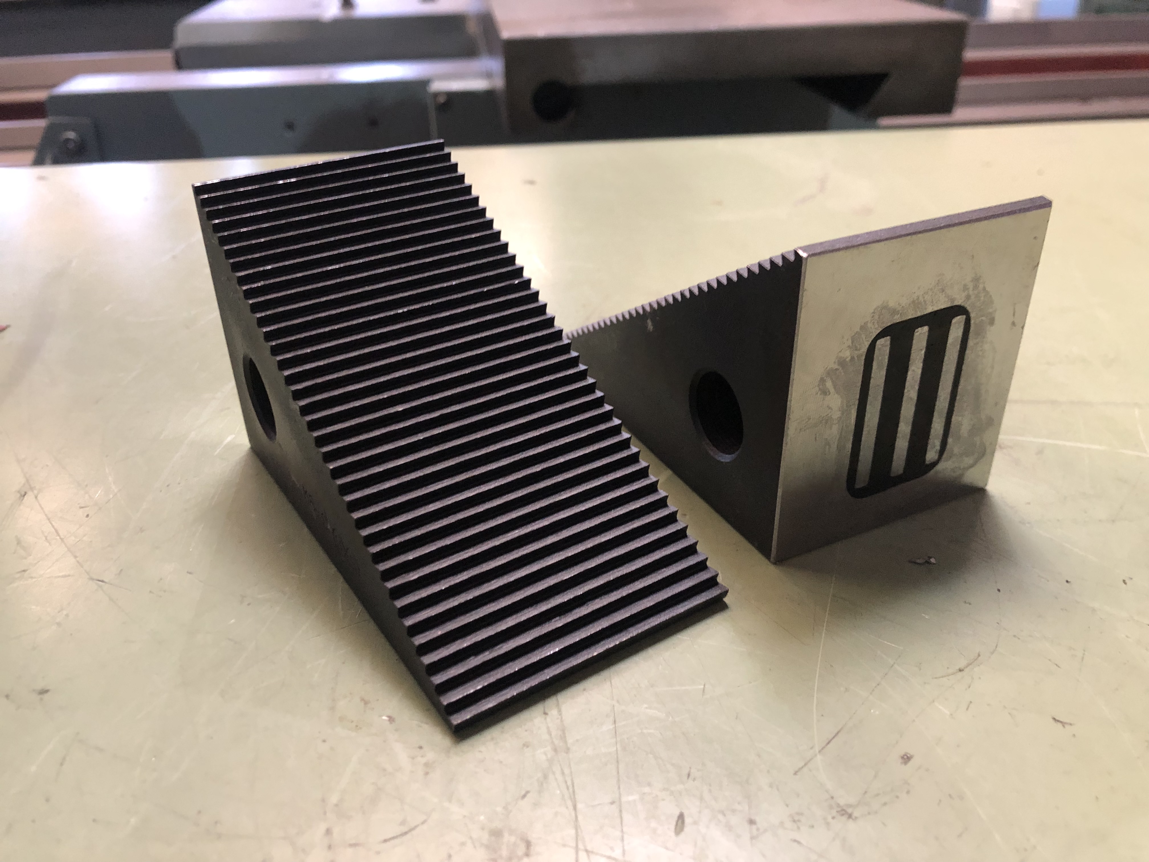 ニューストロングツール/NEW STRONG TOOL ステップブロック2P M8-S （1セット2個）