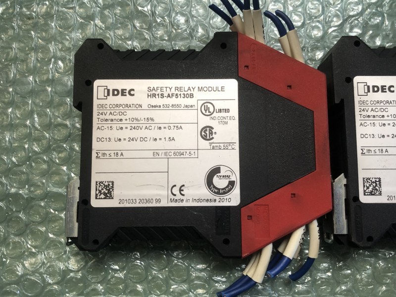 和泉電気/IDEC 安全リレーモジュール HR1S-AF5130B（2個）