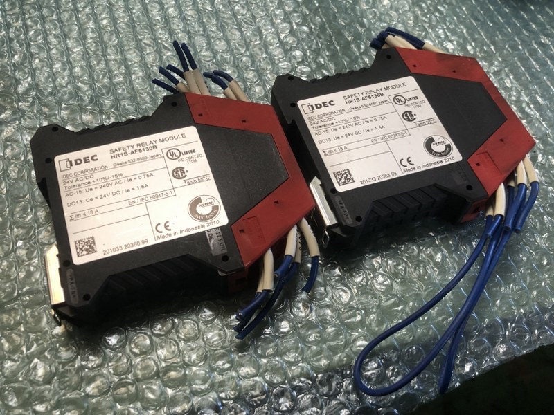 和泉電気/IDEC 安全リレーモジュール HR1S-AF5130B（2個）