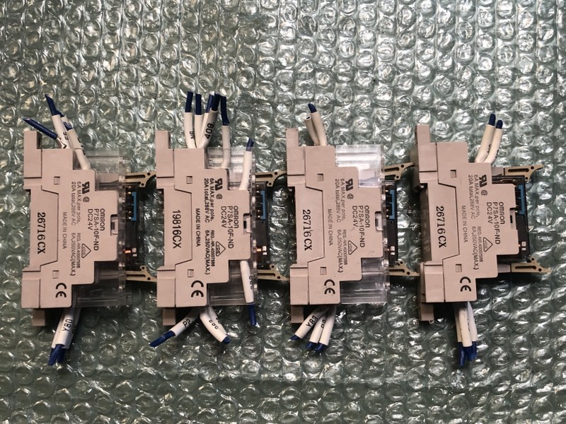 オムロン/OMRON セーフティリレーソケット P7SA-10F-ND　DC24V（4個）