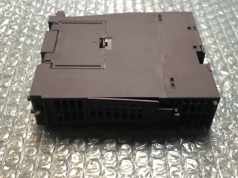 三菱/MITSUBISHI ユニバーサルモデルCPU Q03UDVCPU