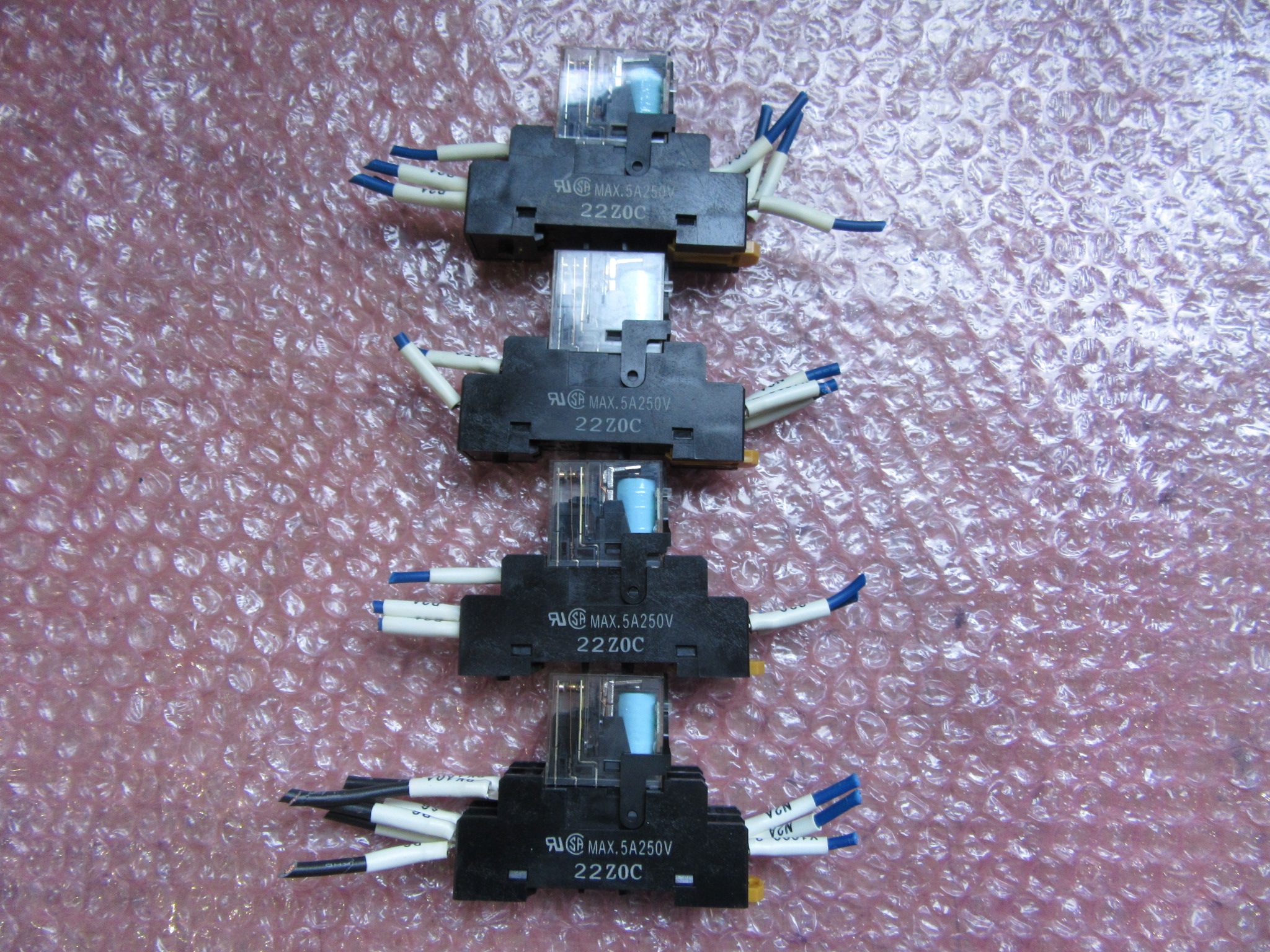 オムロン/OMRON ミニパワーリレー4個 G2R-2-SND(24V DC)