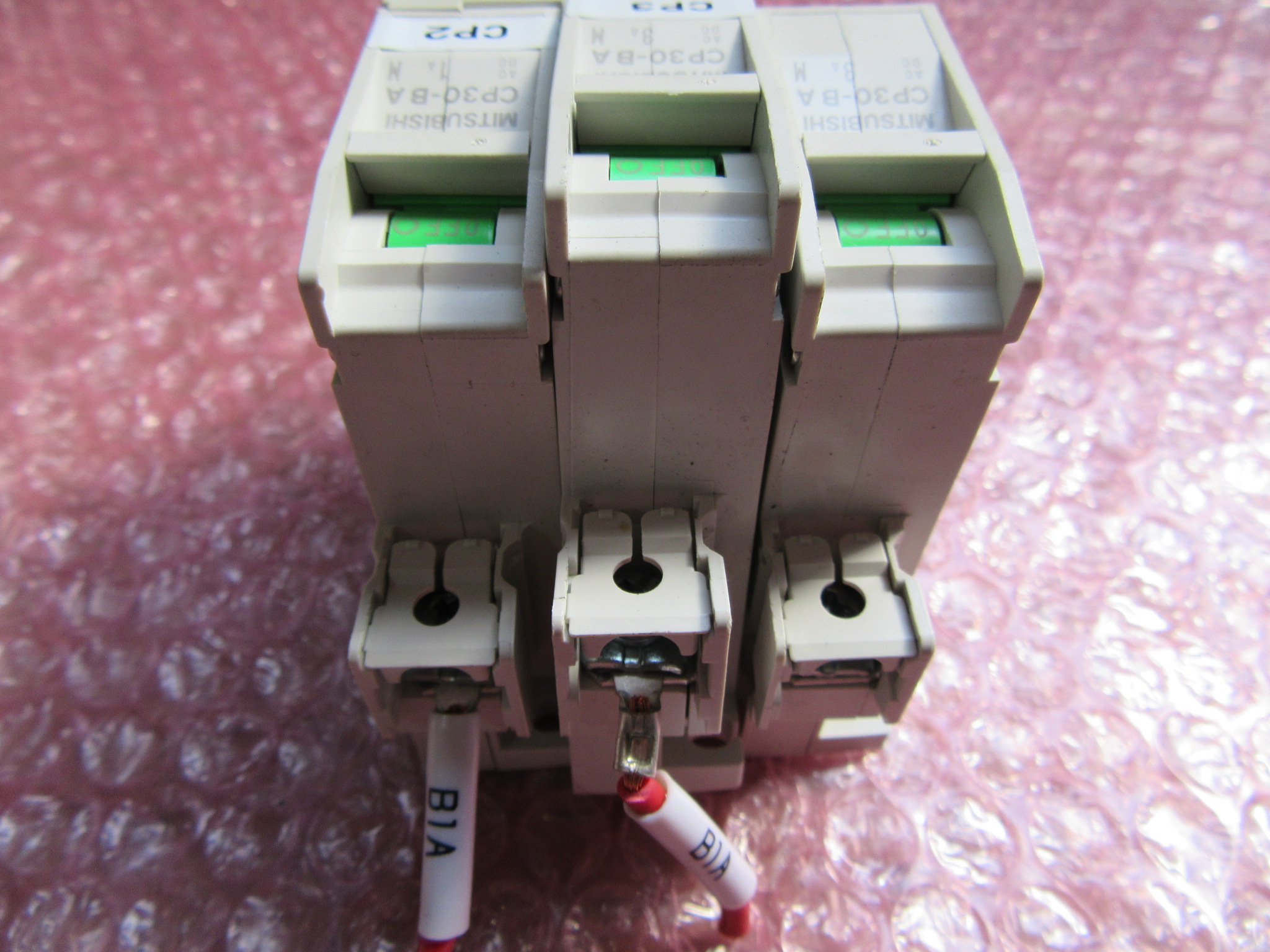 三菱/MITSUBISHI サーキットプロテクタ3個 CP30-BA(1A,3A)