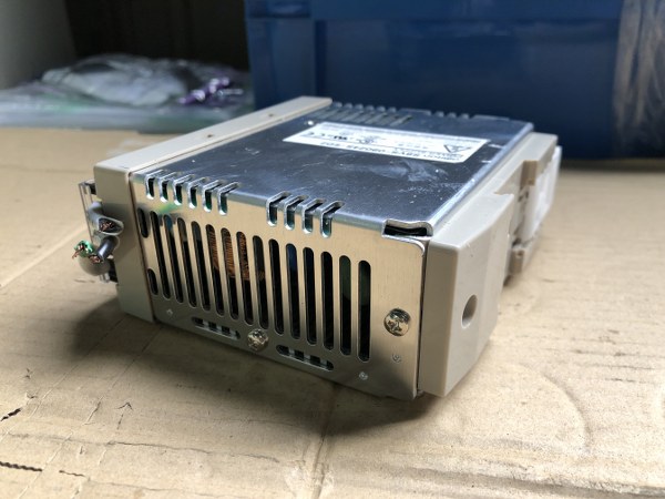 オムロン/OMRON スイッチング・パワーサプライ S8VS-09024S/ED2