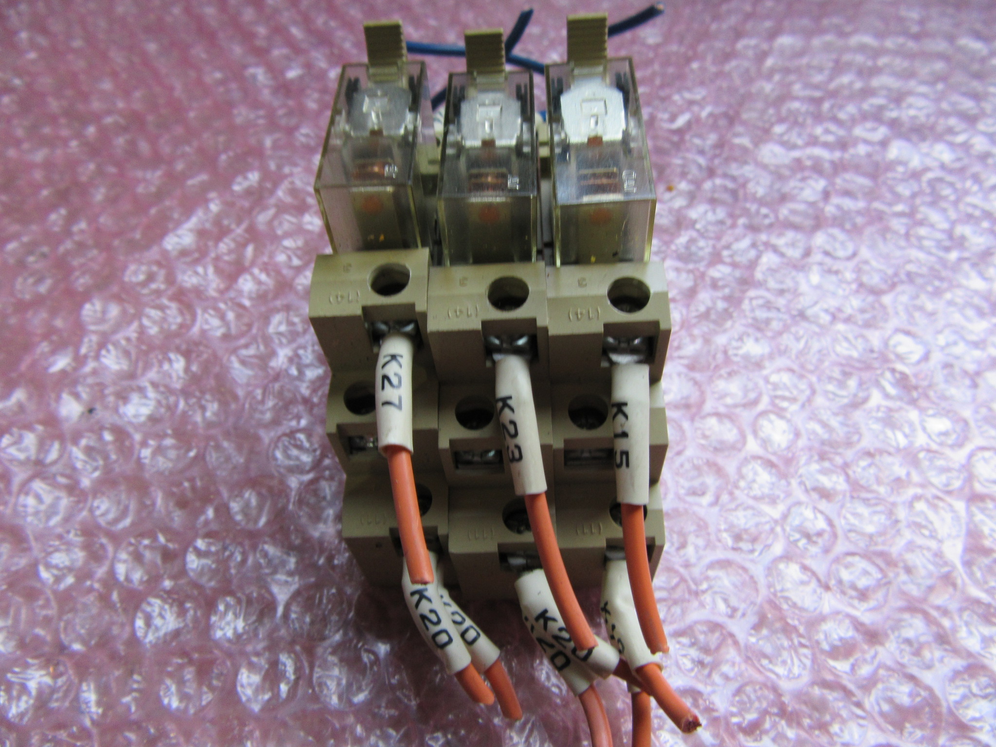 オムロン/OMRON ミニパワーリレー3個 G2R-1-SND(24VDC)