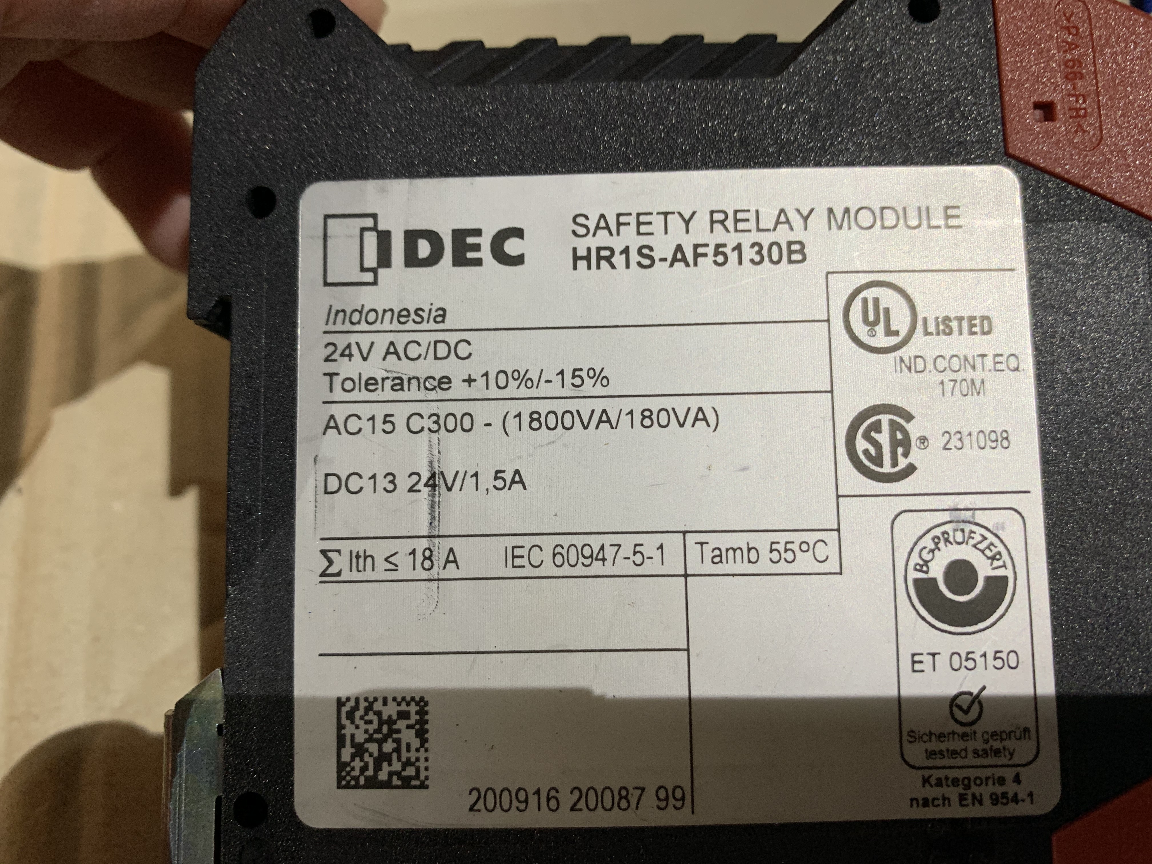 IDC 安全リレーモジュール HR1S-AF5130B