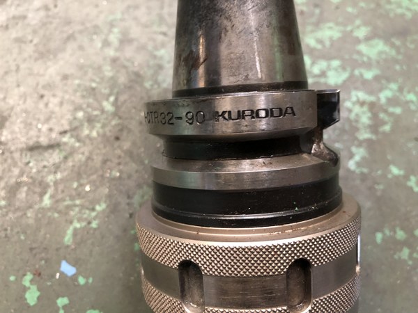 黒田精工/KURODA BT40 BT40-CTR32-90
