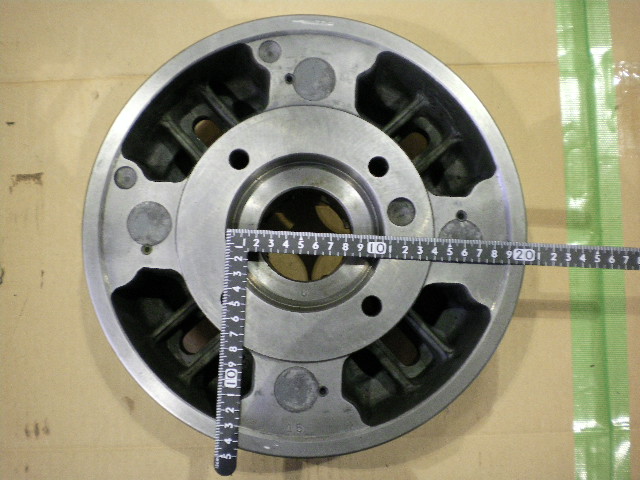 北川 4つ爪　インディペンデントチャック φ300　A2　6ノーズ